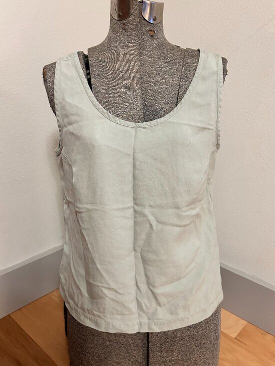 Tommy Bahama, 100% Silk Top, 90s style, Large - Picture 1 of 2